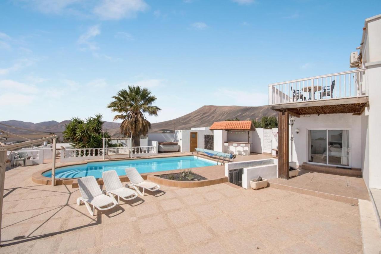 Casa Nira Villa Macher Exterior photo